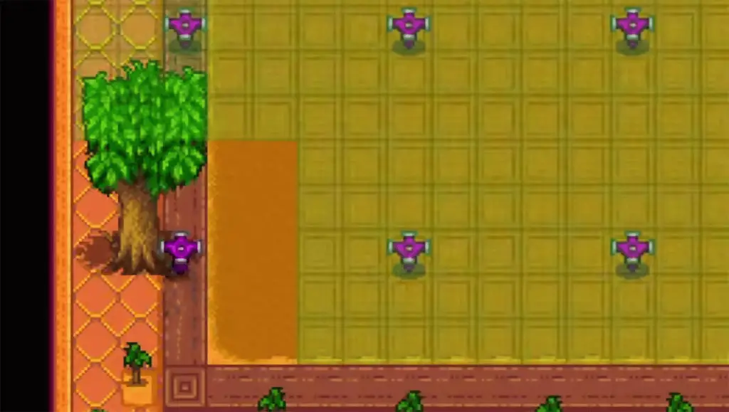 A screenshot of edge sprinklers in Stardew Valley